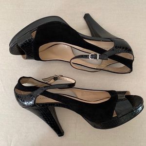 FRANCO SARTO black sued and embossed crocodile heels